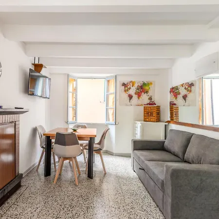 Casa Lia Family Friendly - House 아파트